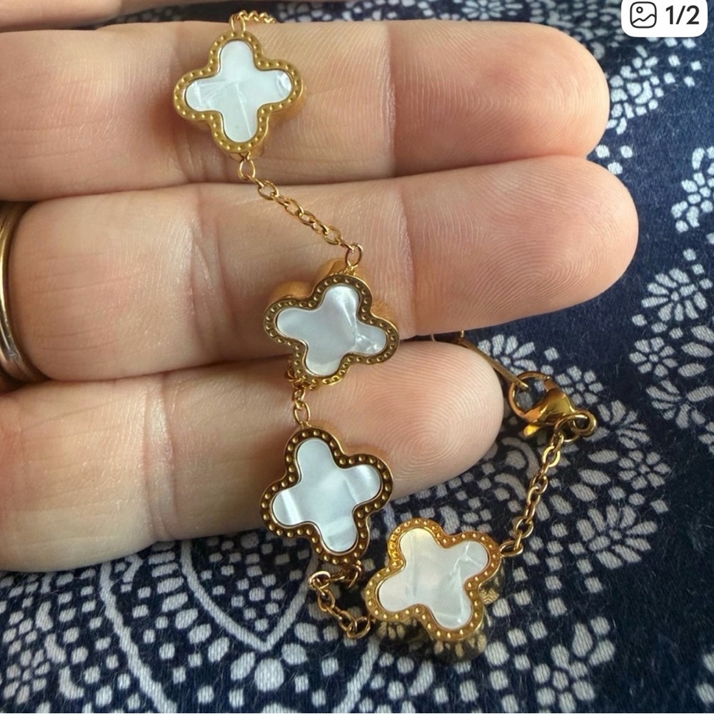 Elegant Trending Gold and White Clover Costume Bracelet